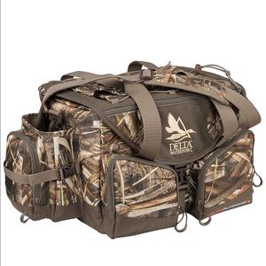 ALPS  Delta Waterfowl FloatingDeluxe Blind Bag